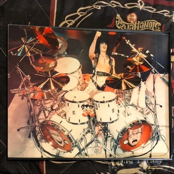 TOMMY LEE-MOTLEY CRUE Drum Carousel Photo 8X10 Framed Photo - Picture 1 of 5